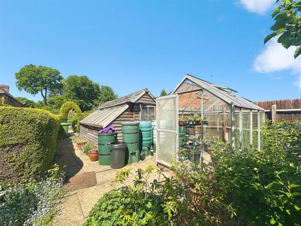 6f4ad146--4BDA-9728-6C43940B117B-40577-00000CE1E61