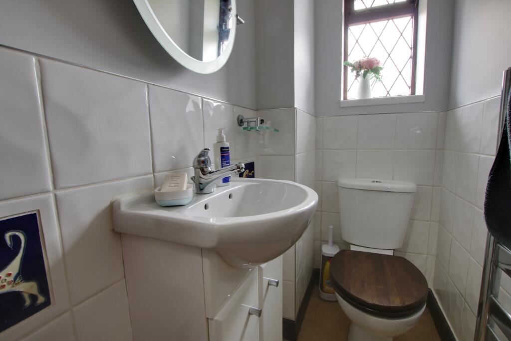 CLOAKROOM