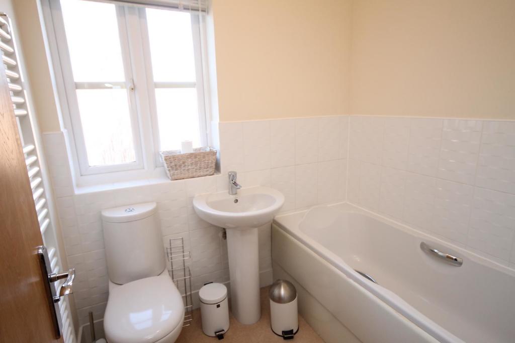 Family-Bathroom-(Copy).jpg