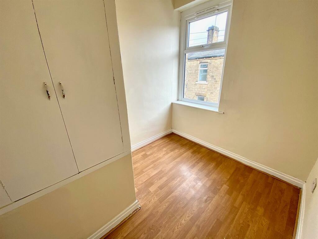 regent street 6 bed 2.jpg