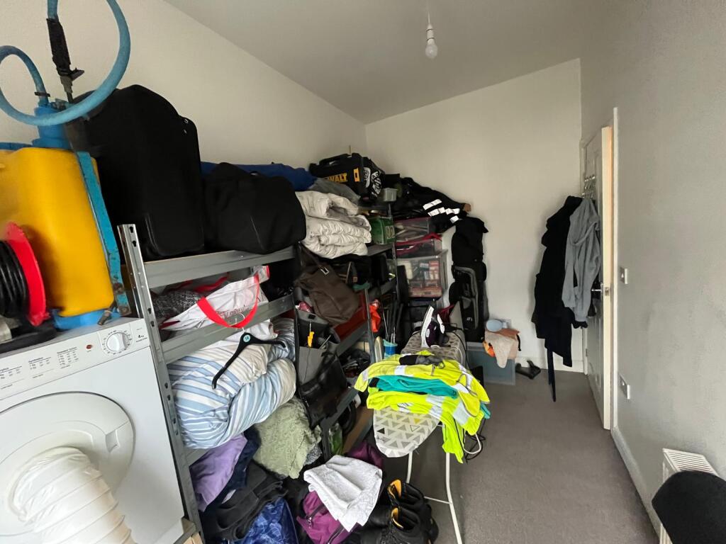 WhatsApp Image 2025-02-21 at 09.49.49 (2).jpeg