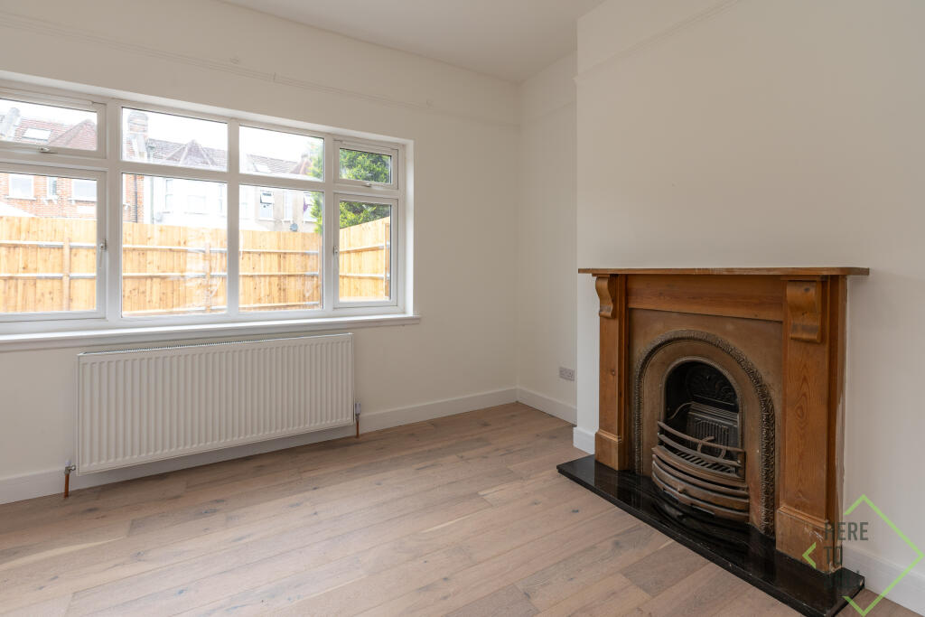 Pembroke Road, London , N10 2HT-25 (10)