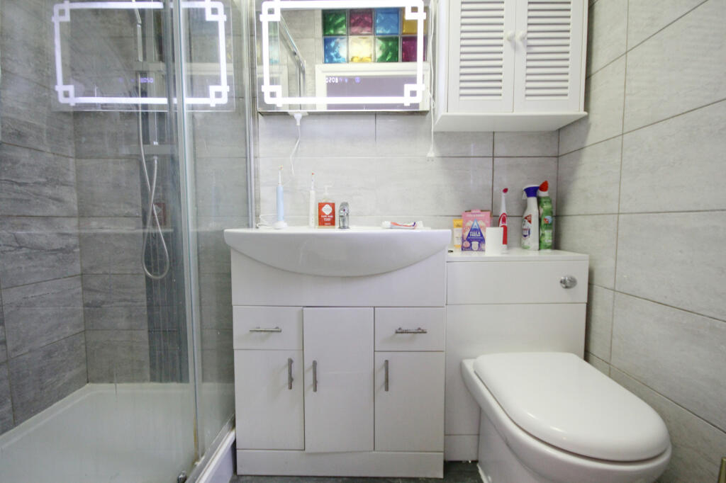 Ensuite