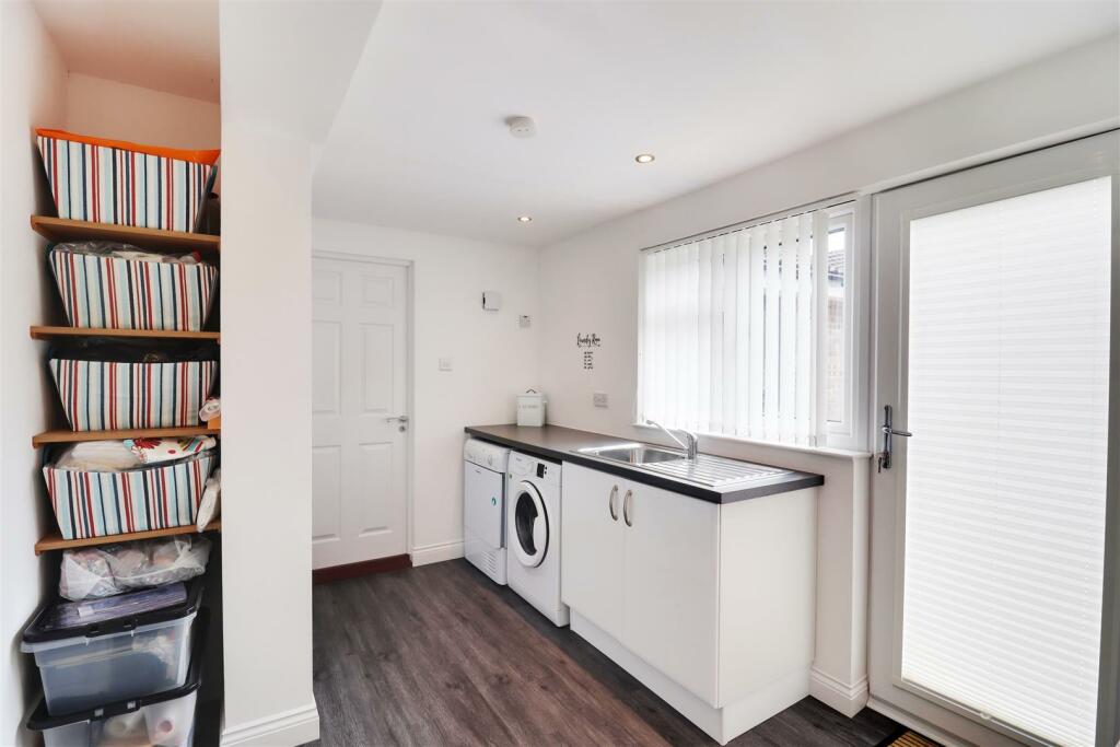 UTILITY ROOM
