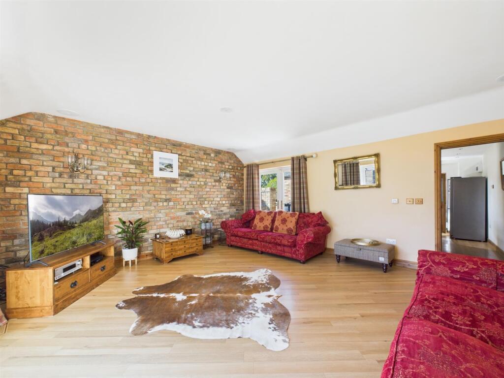 Living Room/Annex Room