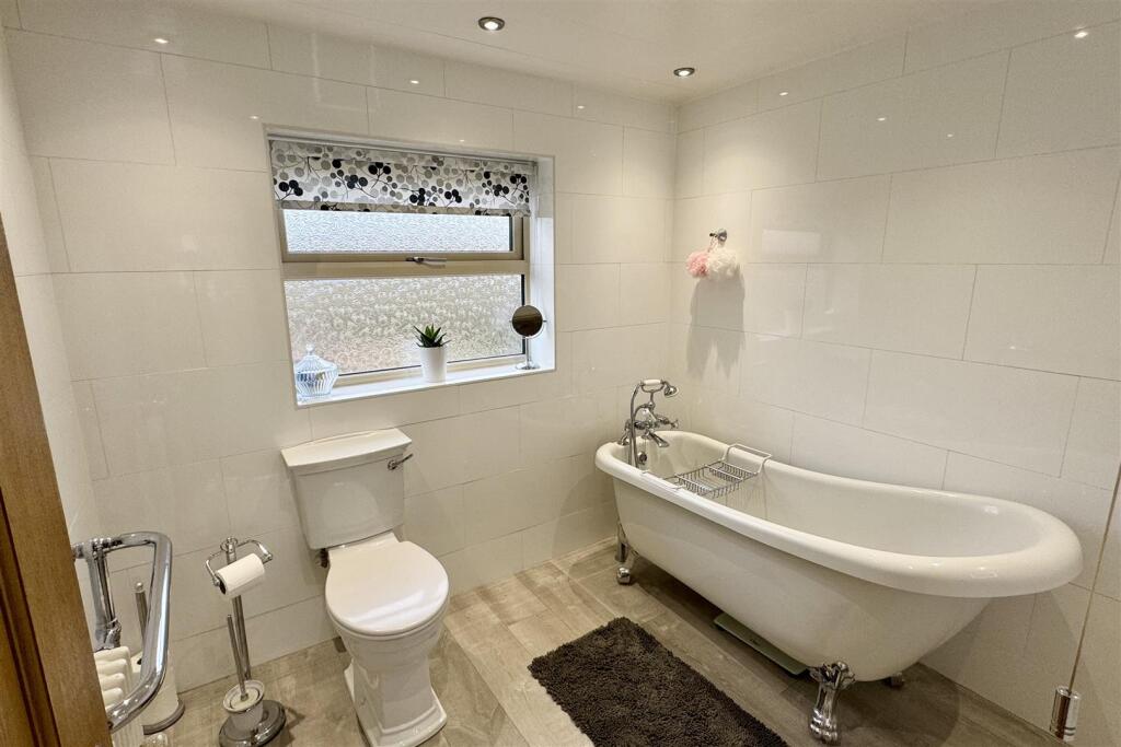 Family bathroom