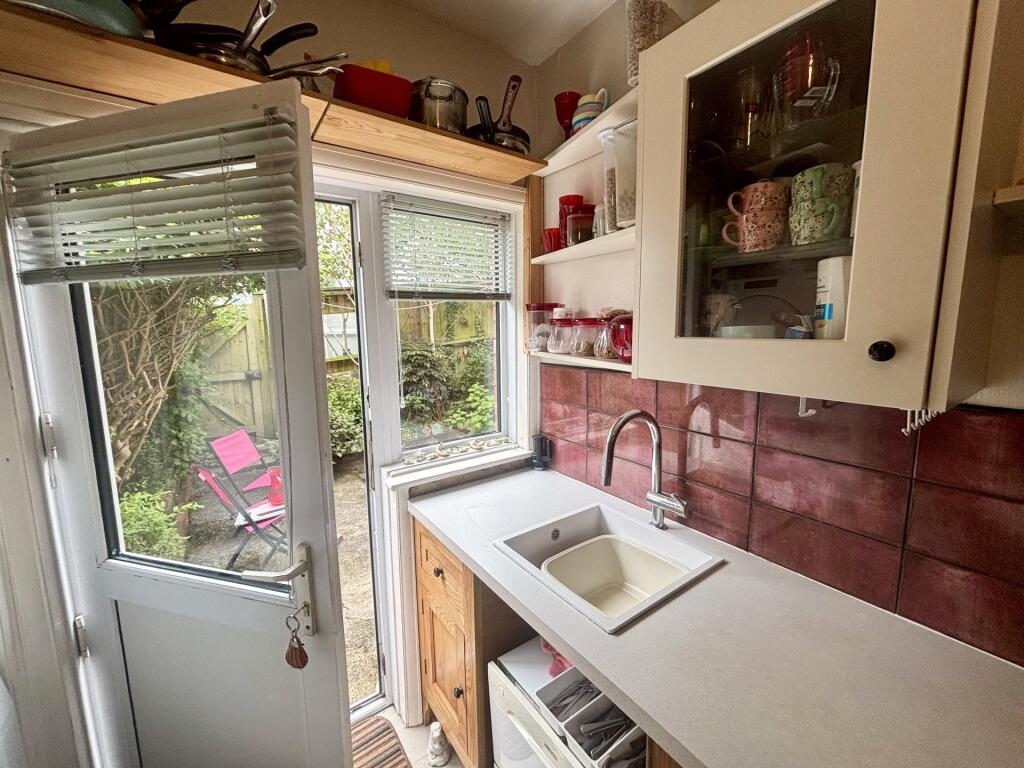 Kitchen/Rear Garden