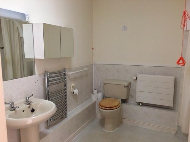 Flat 17