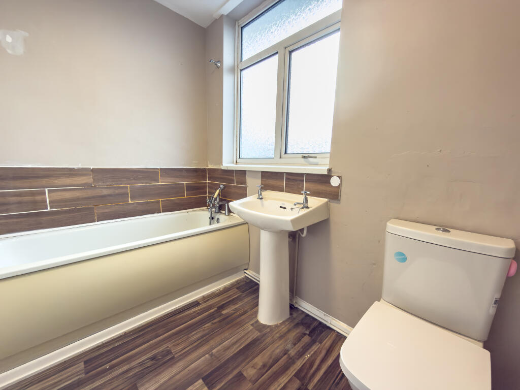 Bathroom1 T202601070956.jpg