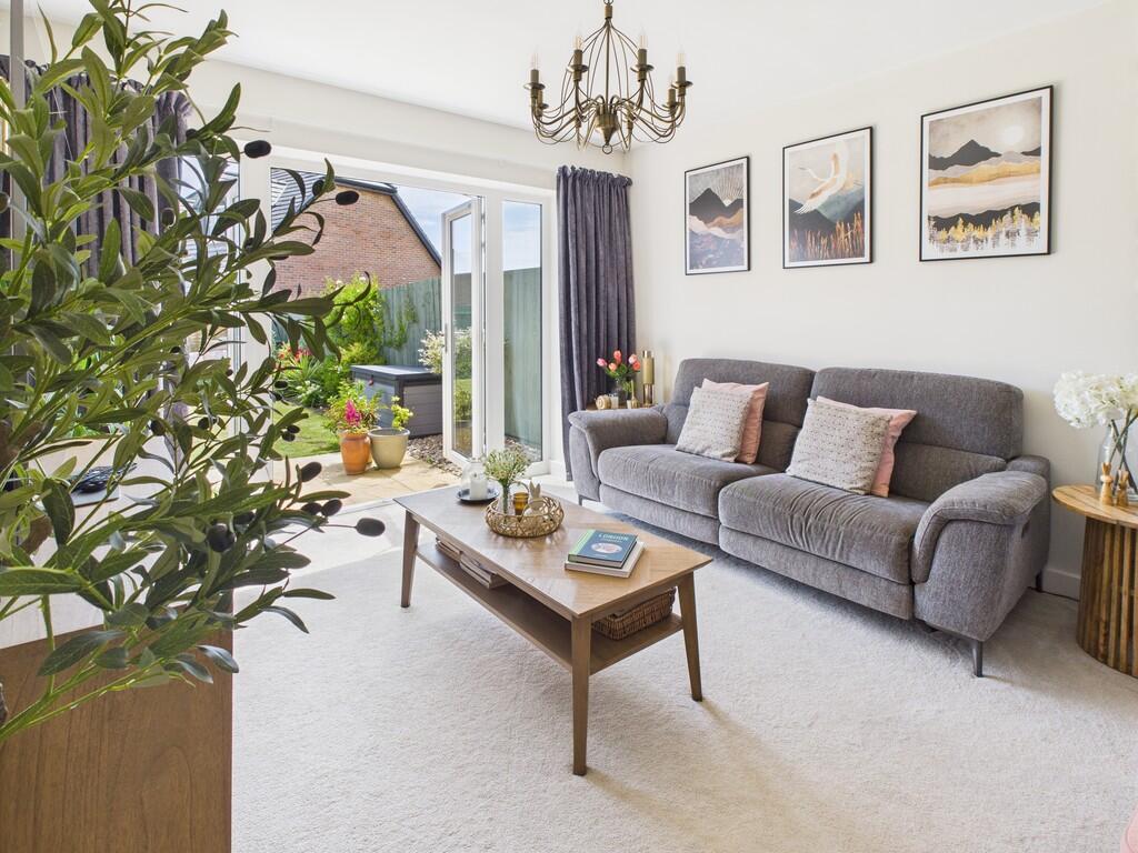 CAM05068G0-PR0038...