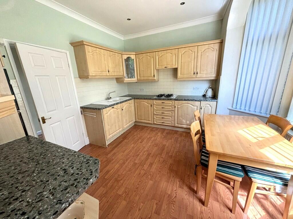 thumbnail_IMG_444...