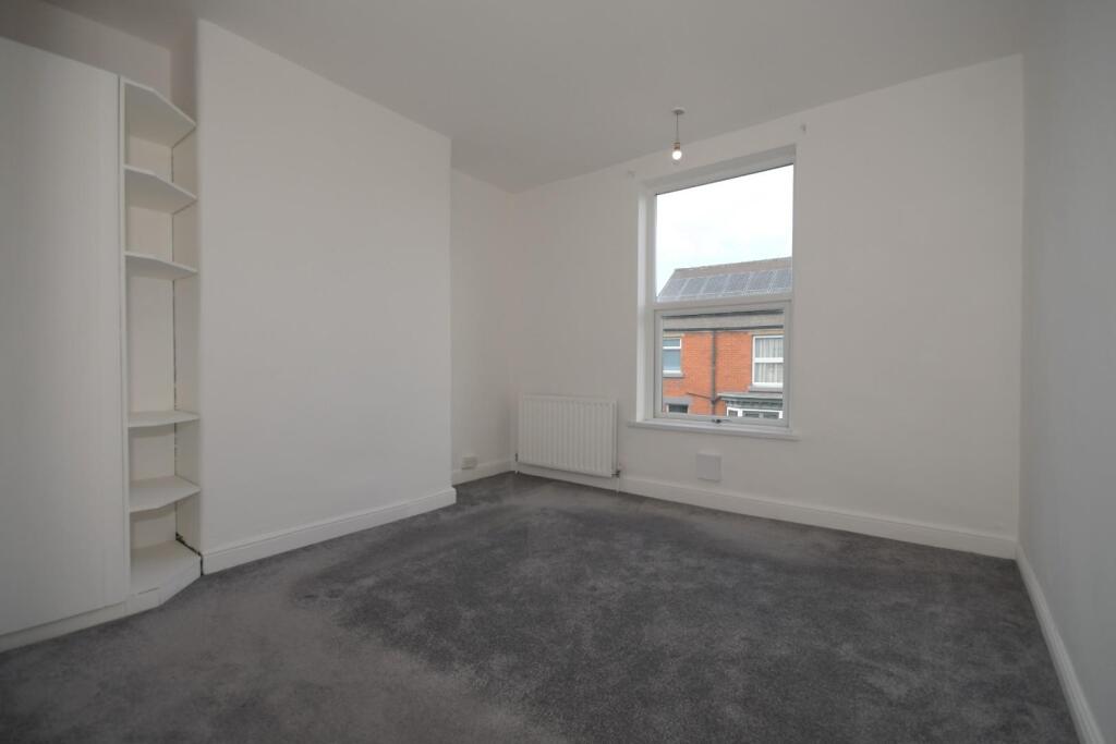 BEDROOM 1.JPG