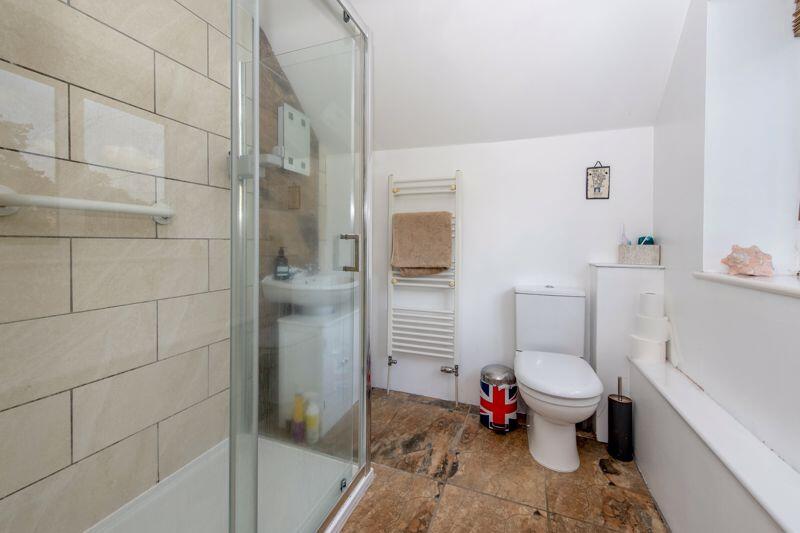 En suite shower room