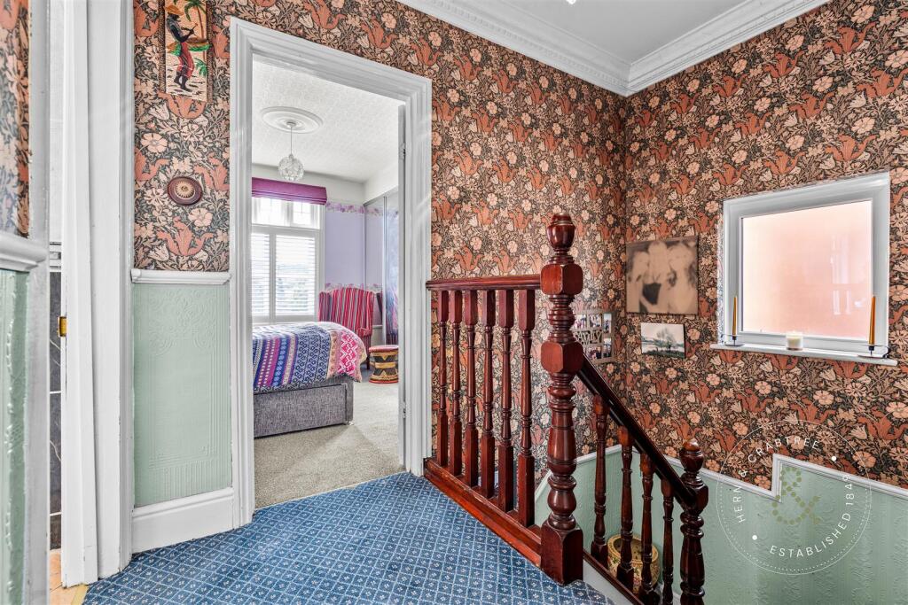 Commercial Road, Hern Crabtree (31).jpg