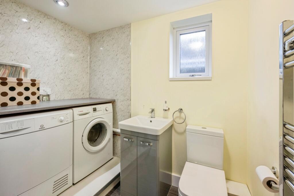 Utility / En Suite