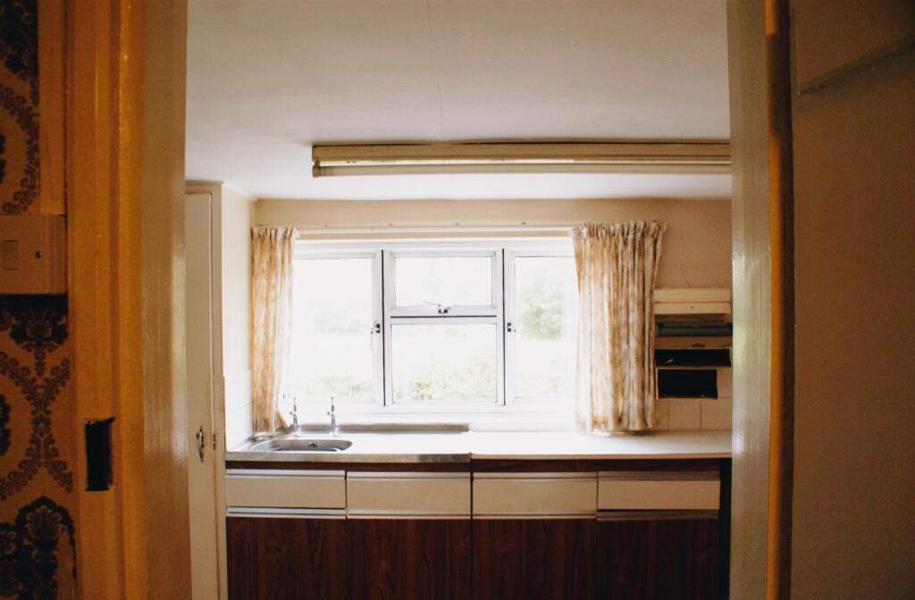 image0010.jpeg