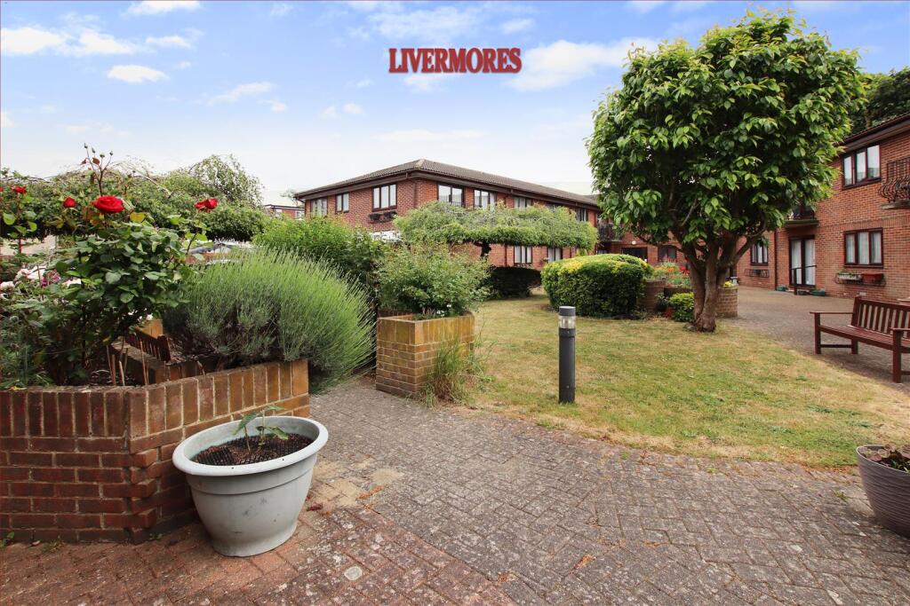 Communal Gardens.jpg