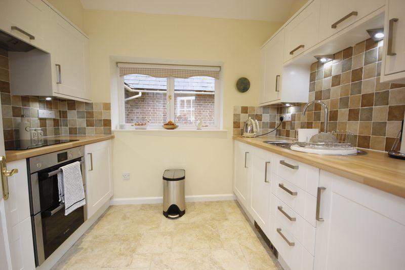 Fitted kitchen