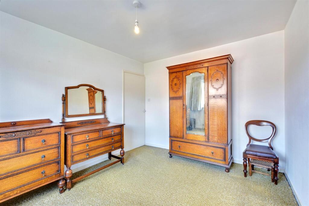 Bedroom One_2.jpeg