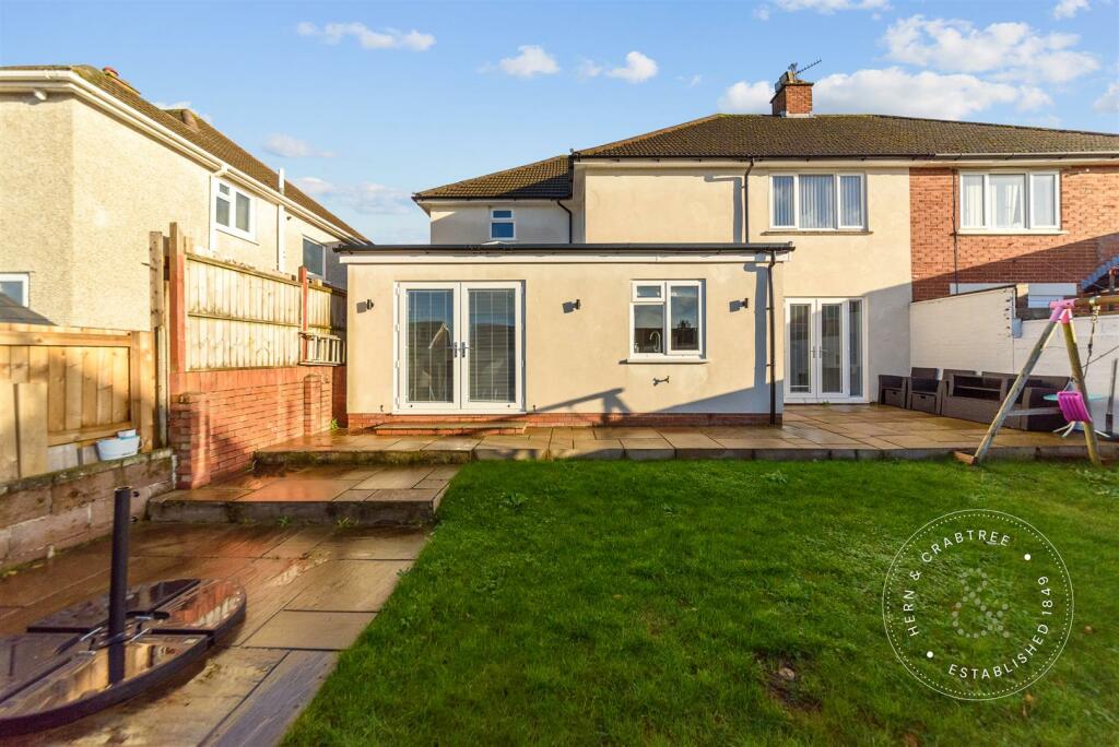 Elgar- Crescent-26.jpg