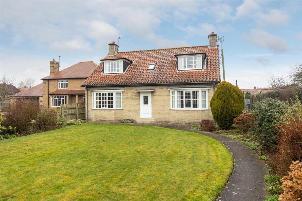 Station Road 9A External-2.jpg