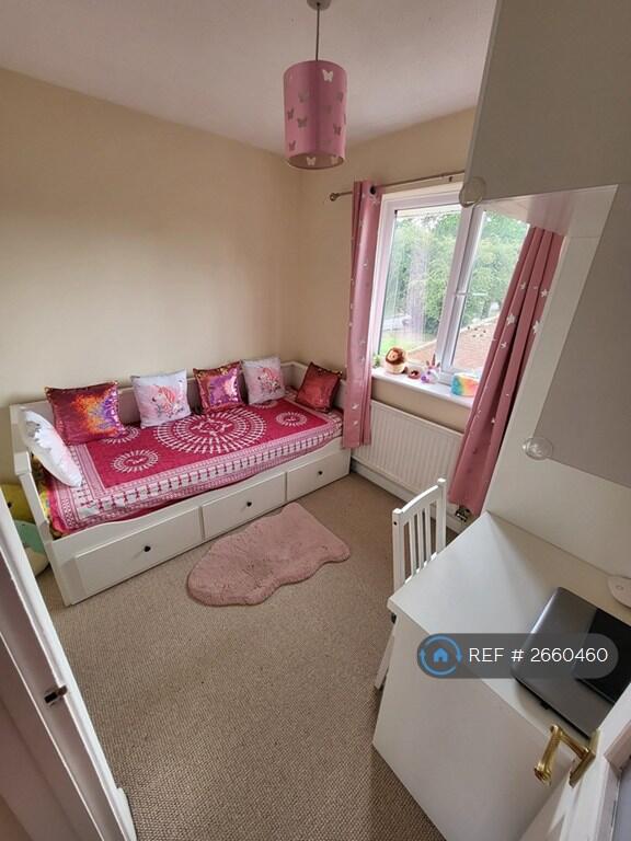 Bedroom 3 (Pic 1)