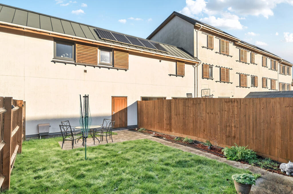 1386925-1-69300d0...