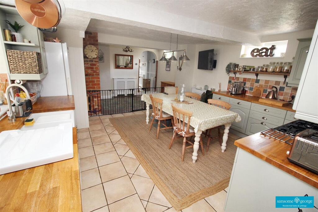 Kitchen Breakfast Room