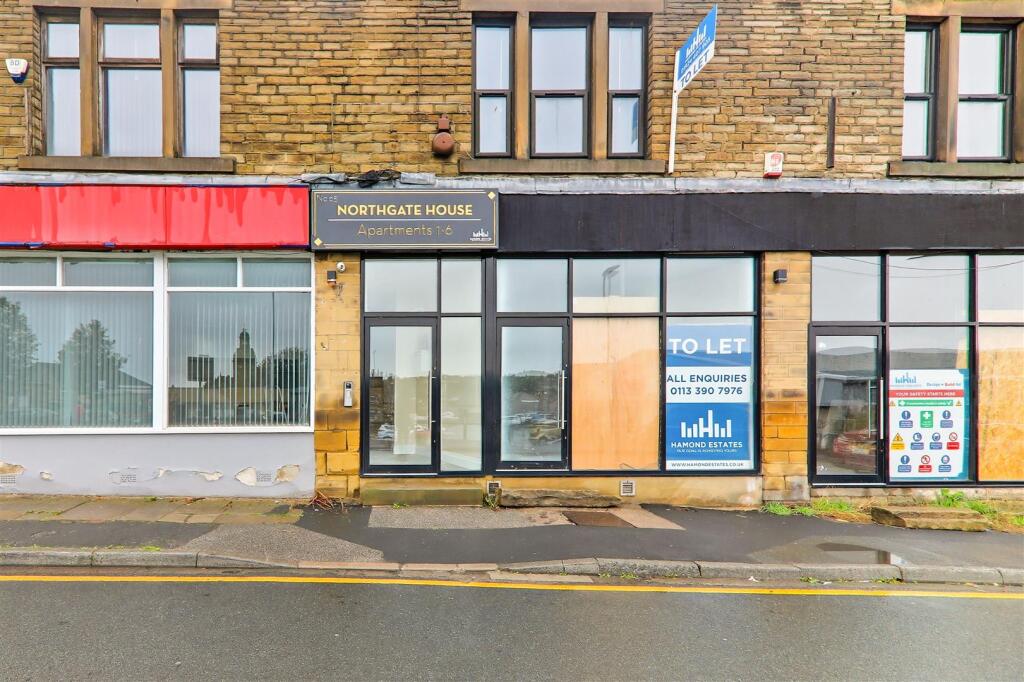 External flat  entrance .jpg