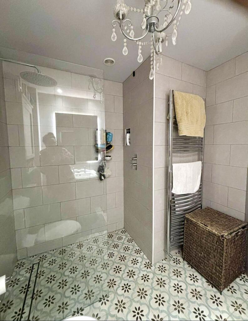 2a575d71-8531-4d56-be16-a60045b7ade7