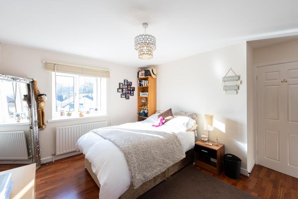 3 Corbiere Close-29.jpg