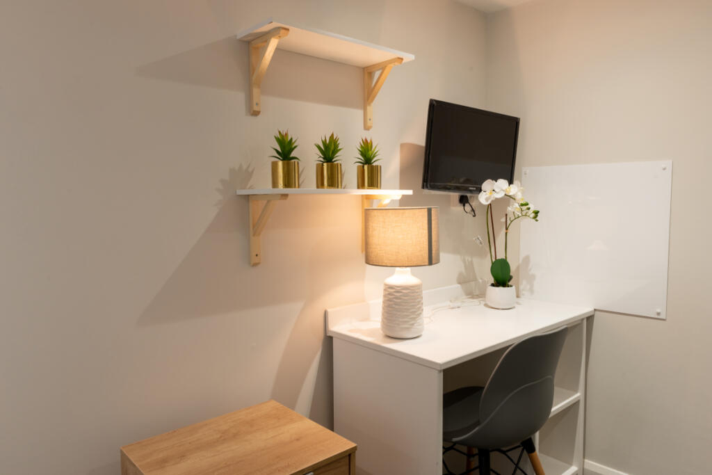 11 Well Street, Bedroom 2