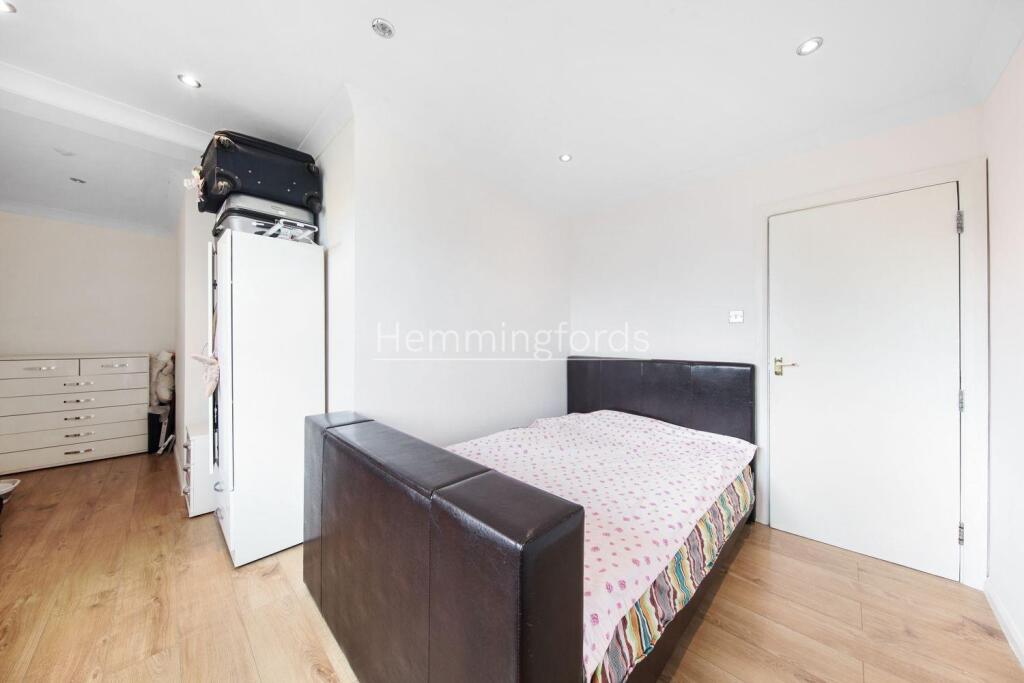Flat 15, Lambros House - NDaUo4syv9ceeiJodW08.jpg