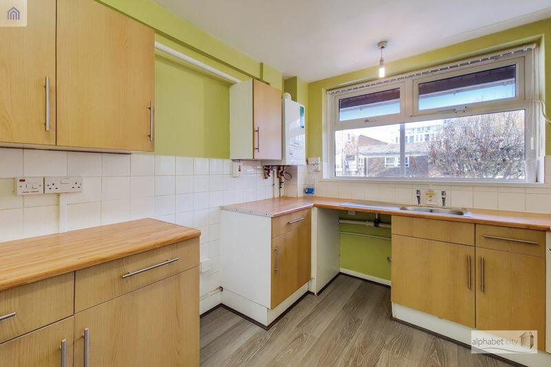 Kitchen (2)