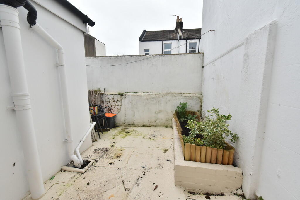 Patio garden