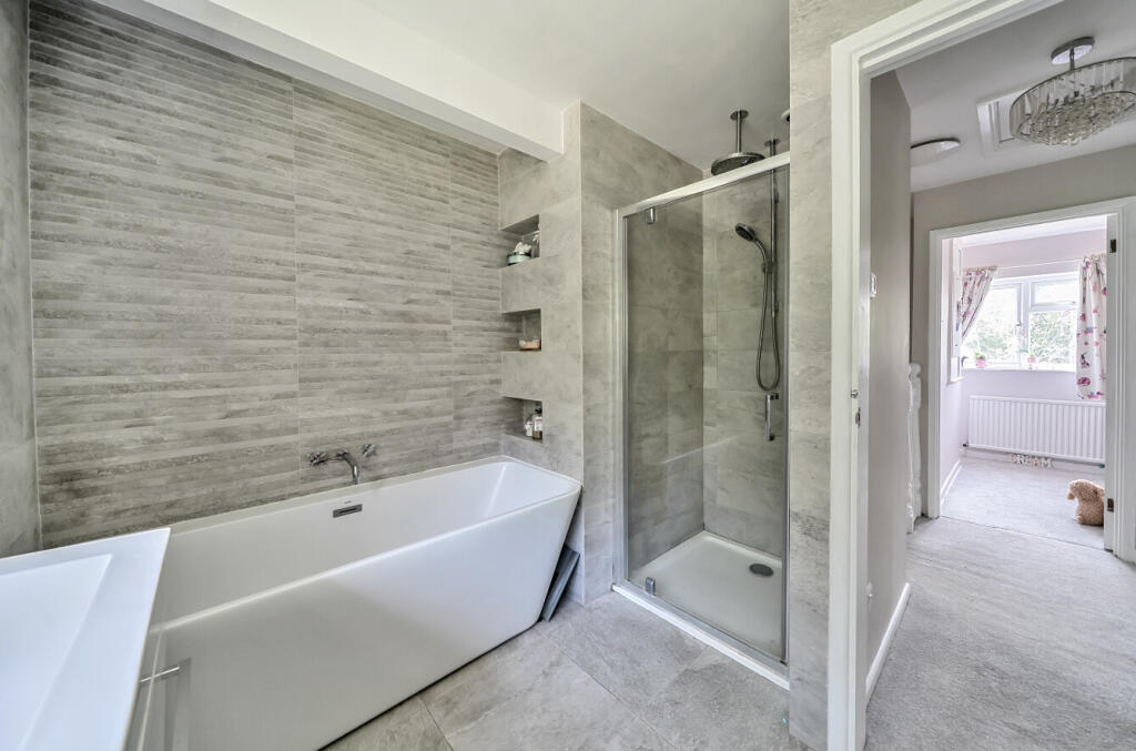 1296696-13-685a9b...