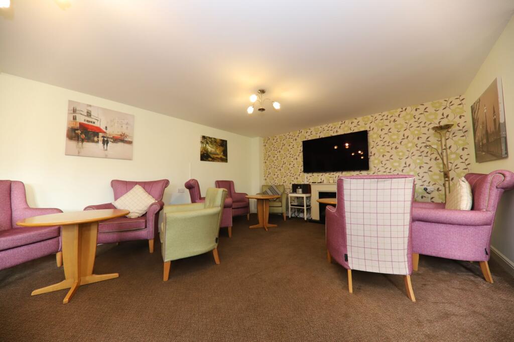 Communal Lounge
