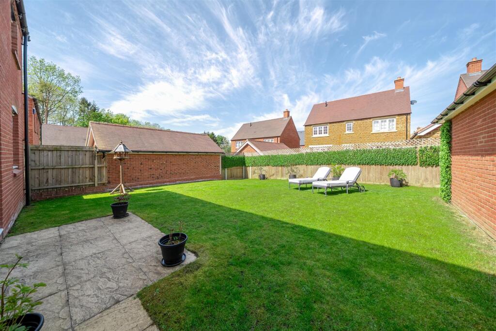 32 Tanters Road, Towcester (26).JPG