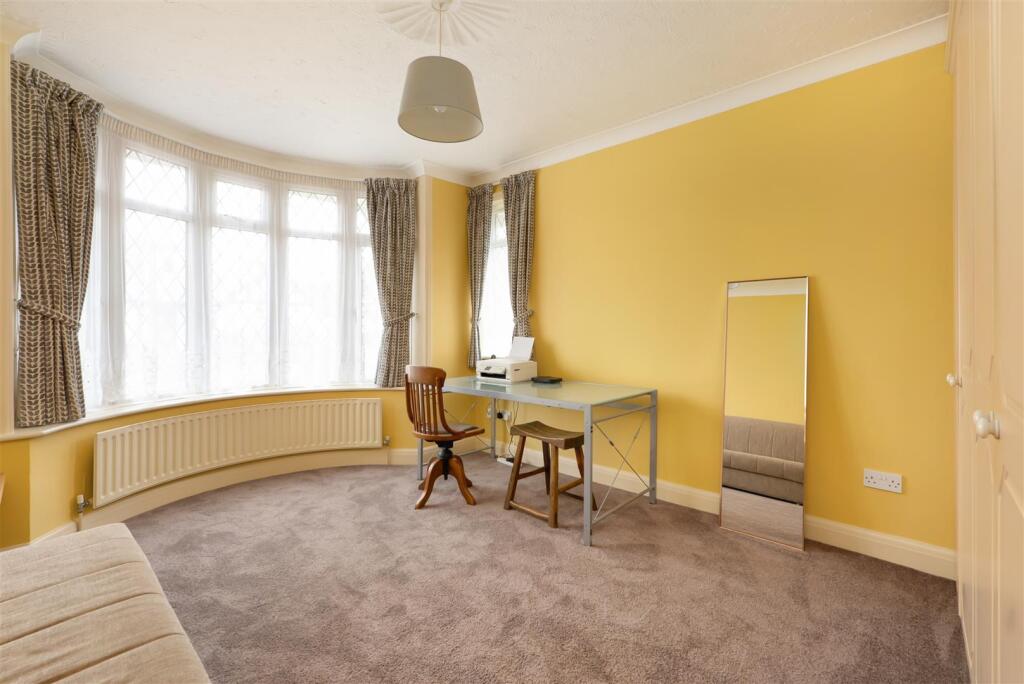 The Bridge Approach, Whitstable