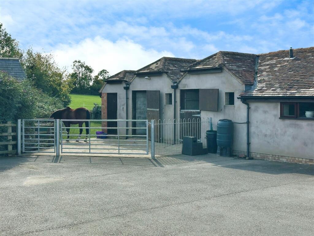 e3dbb55a--463C-A2A0-EBEB237C596A-26888-000007B073B