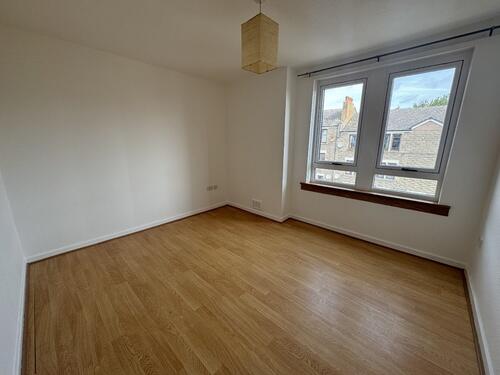 Bedroom 3.jpg