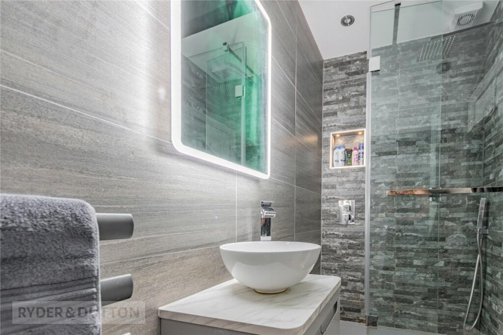 En-Suite Shower Room