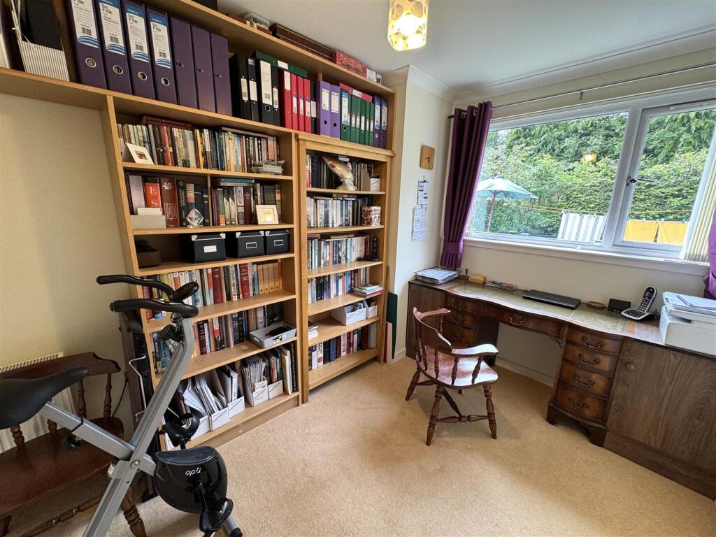 BEDROOM 2.JPG