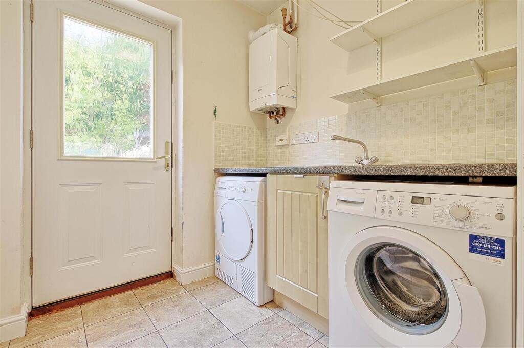 Utility Room.jpg