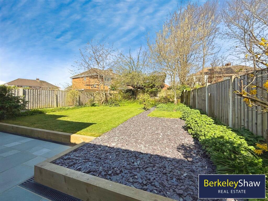 12b22177-image_picker_324241D8-4296-470D-B983-BBCC