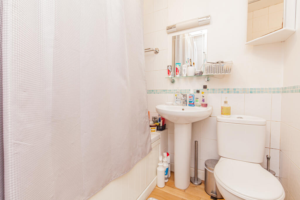 Main Bathroom