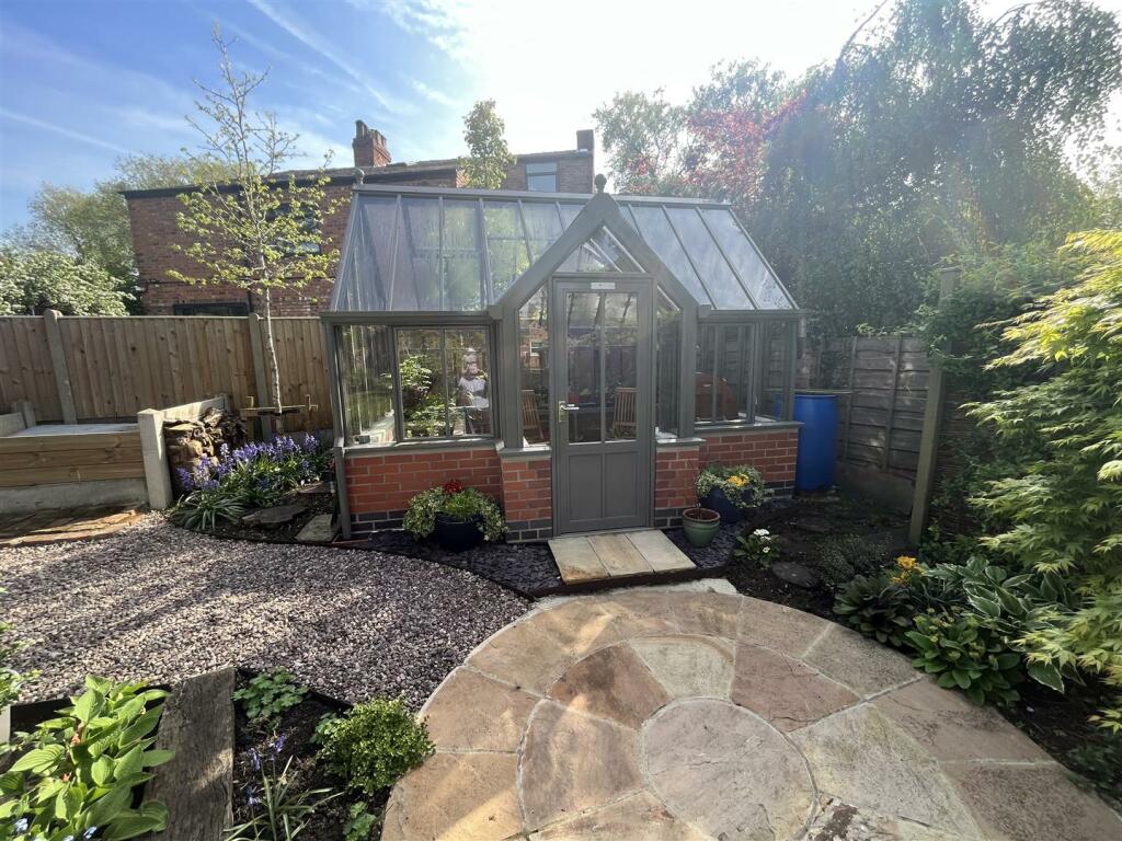 Gardens Aspect 3.jpg