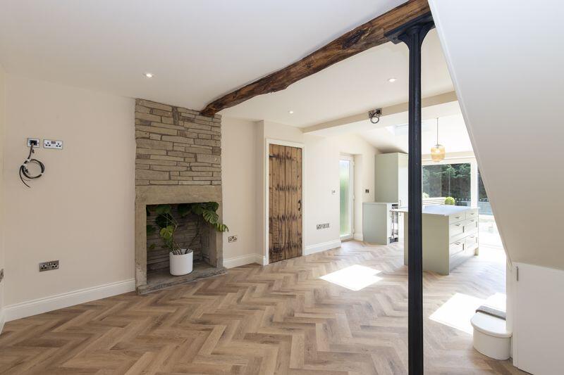 Living Room / Kitchen