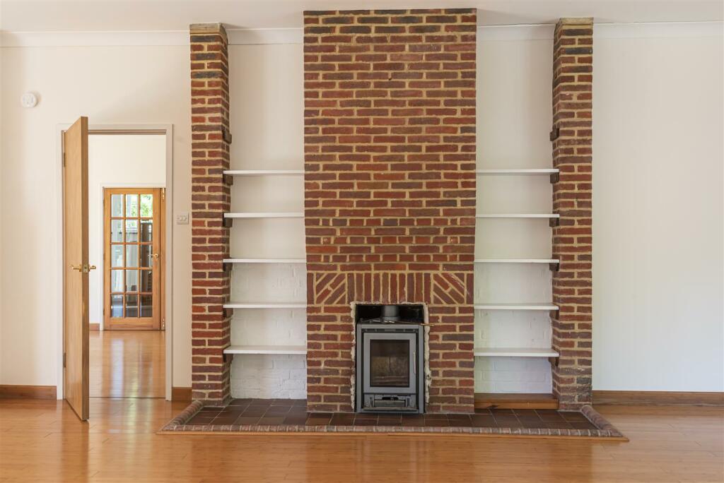 Drawing room fireplace.jpg