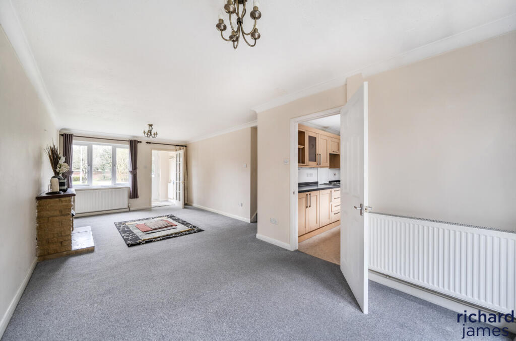 Camton Road, Middleleaze, Swindon, SN5 5TP